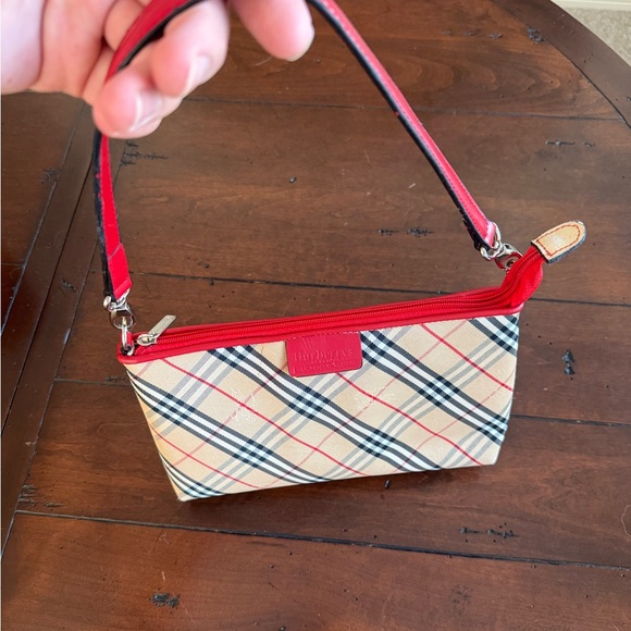 Vintage Rare Blue Tag Burberry Tan and Red Plaid Women's Bag Made in Japan - Picture 1 of 14